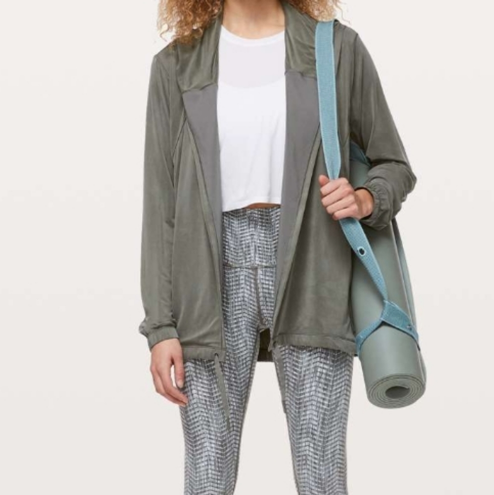Lululemon Into Something Good Hoodie Jacket Grey Sage 4 - Picture 12 of 14